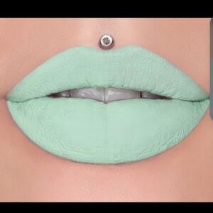 Buy 1 Get 1 Free - Jeffrey Star Velour Liquid Lipstick - High Society